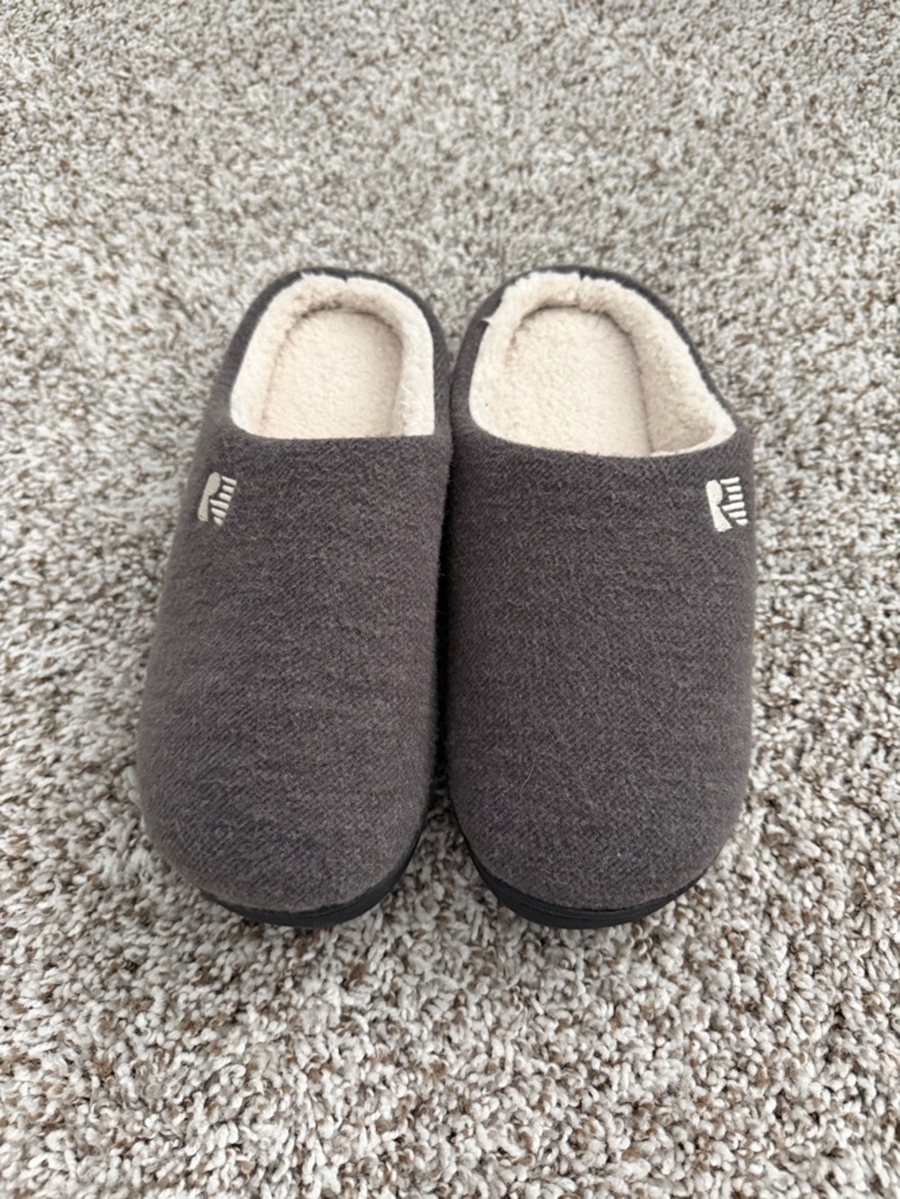 Cozy Men's Gray Slip-On House Slippers